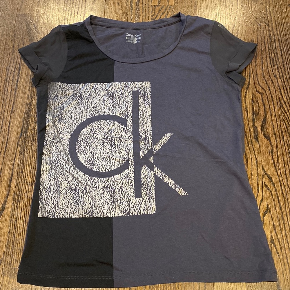 Calvin Klein t-shirt